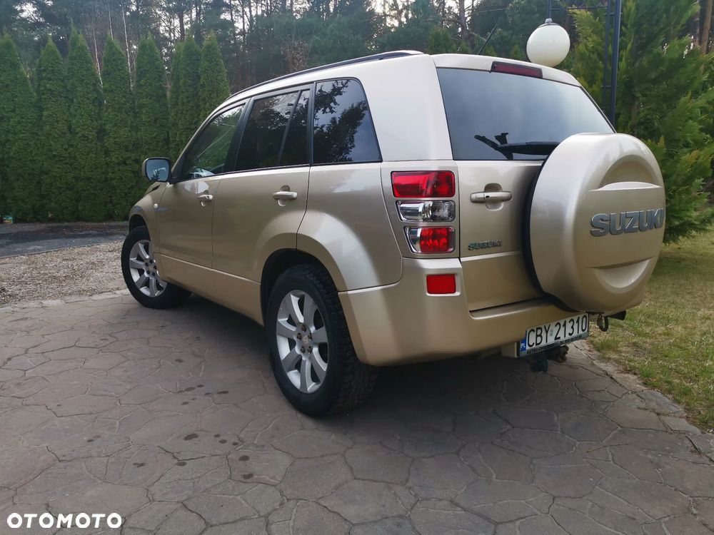 Suzuki Grand Vitara 2.0 De luxe - 5