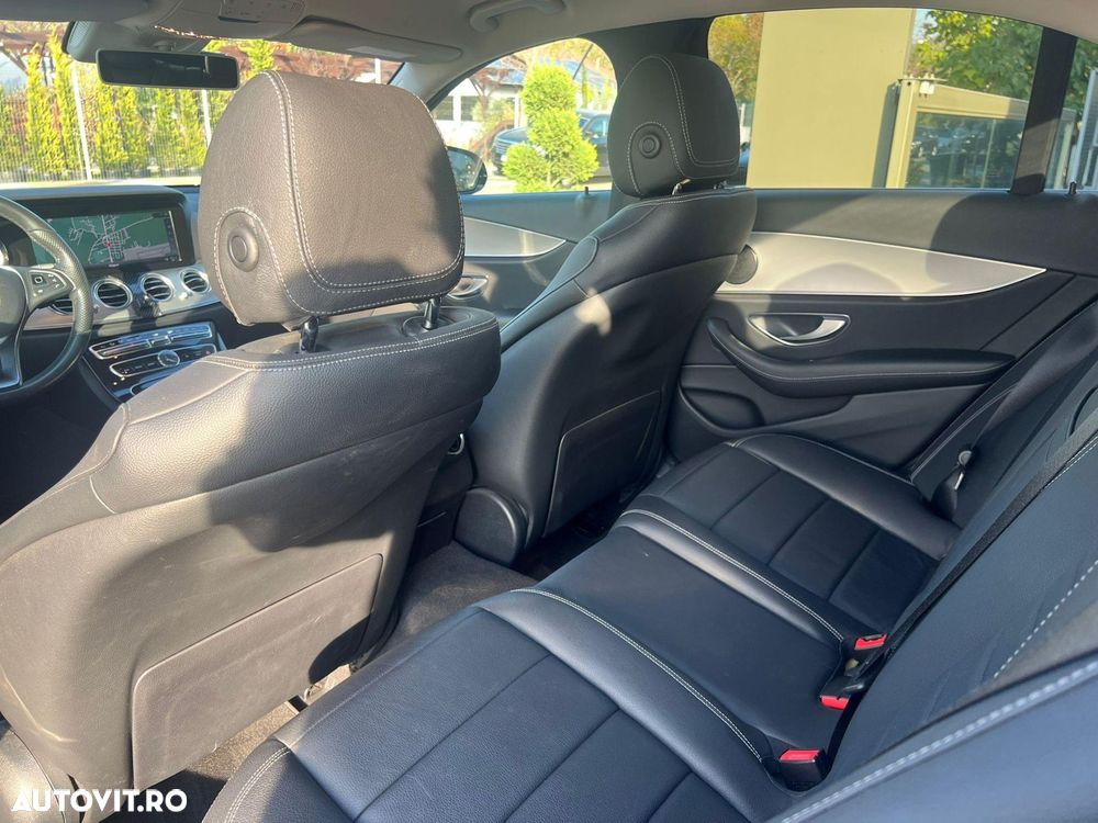 Mercedes-Benz E 220 d 4MATIC Aut. - 10