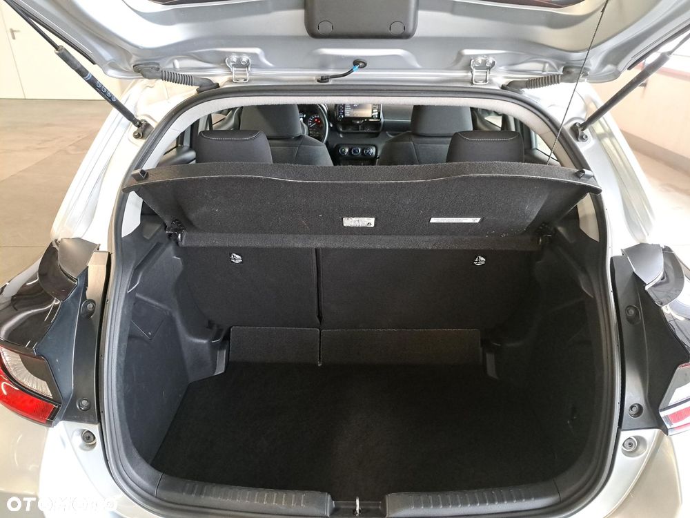 Toyota Yaris - 13