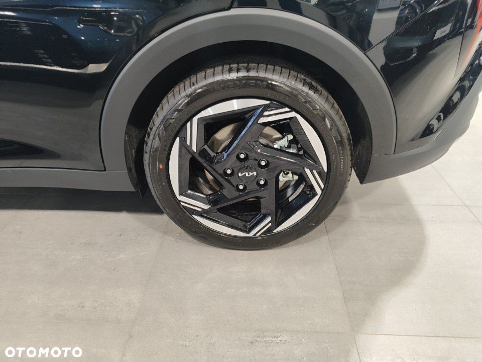 Kia K4 - 6
