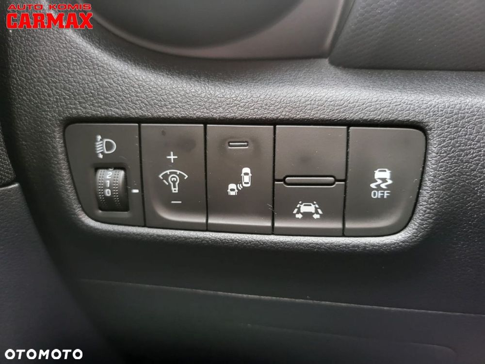 Hyundai Kona - 21
