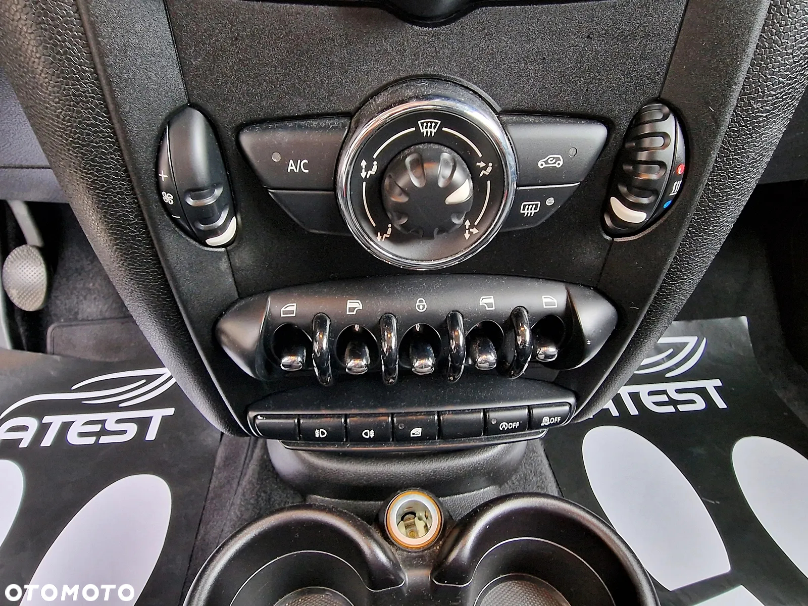MINI Countryman Cooper D - 12