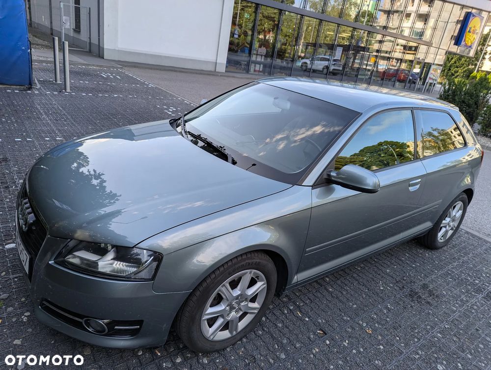 Audi A3 3-drzwiowe 2.0 TDI DPF Attraction - 2