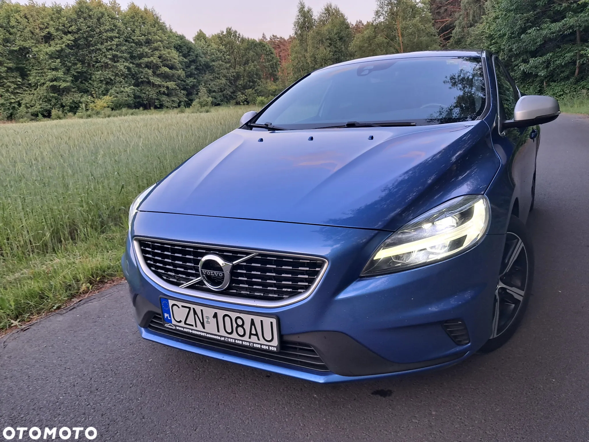 Volvo V40 D2 Geartronic RDesign - 32