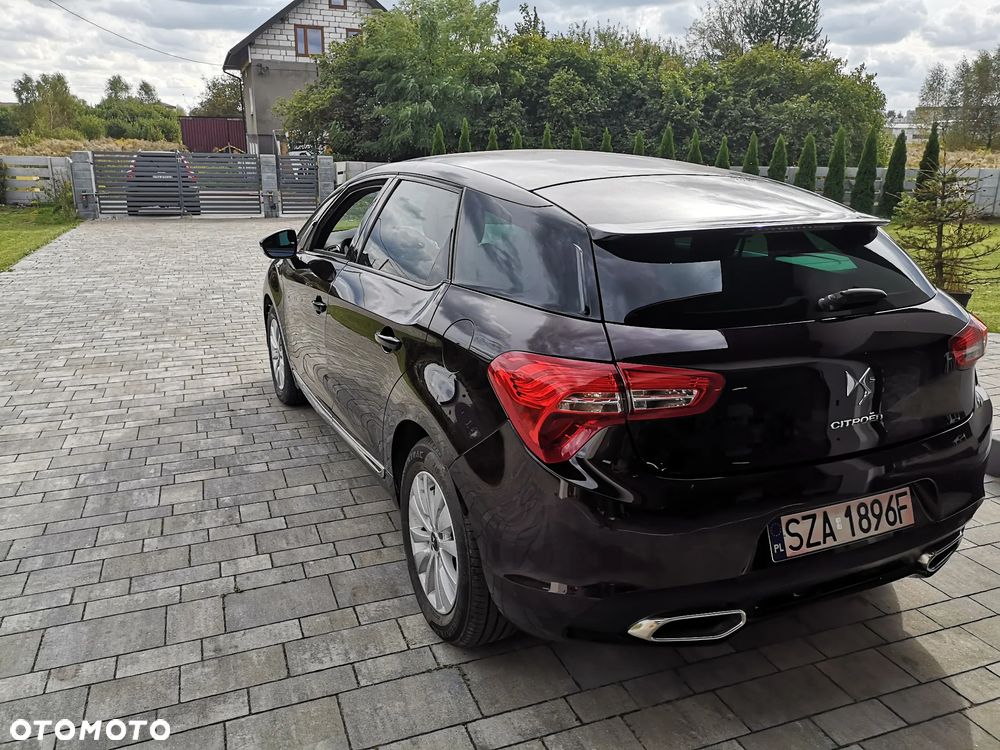 Citroën DS5 e-HDi 115 EGS6 SoChic - 5