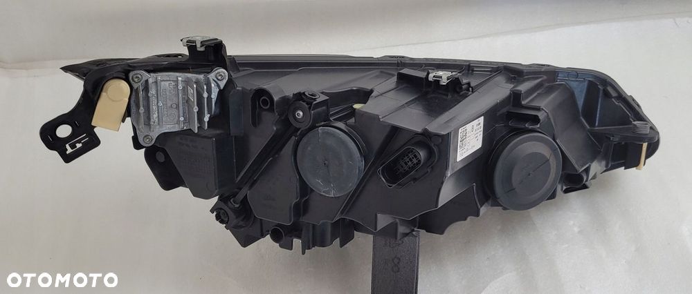 LAMPA LEWA PRZÓD LED VW GOLF VIII 5H1 2019- 5H1941005 90150890 - 9