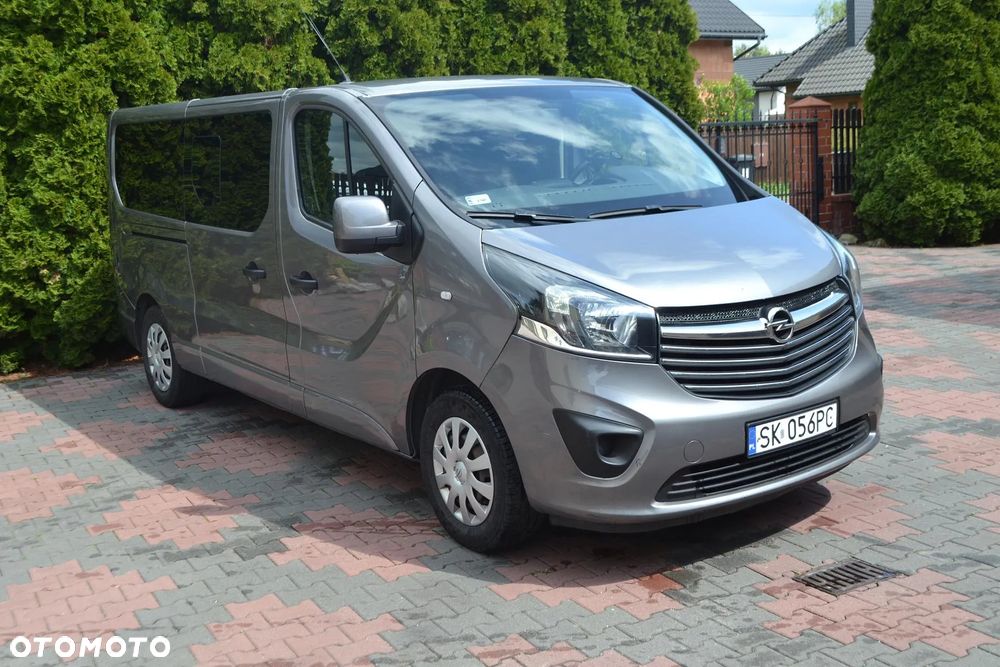 Opel Vivaro L2H1 2,9t Elegance Premium - 2
