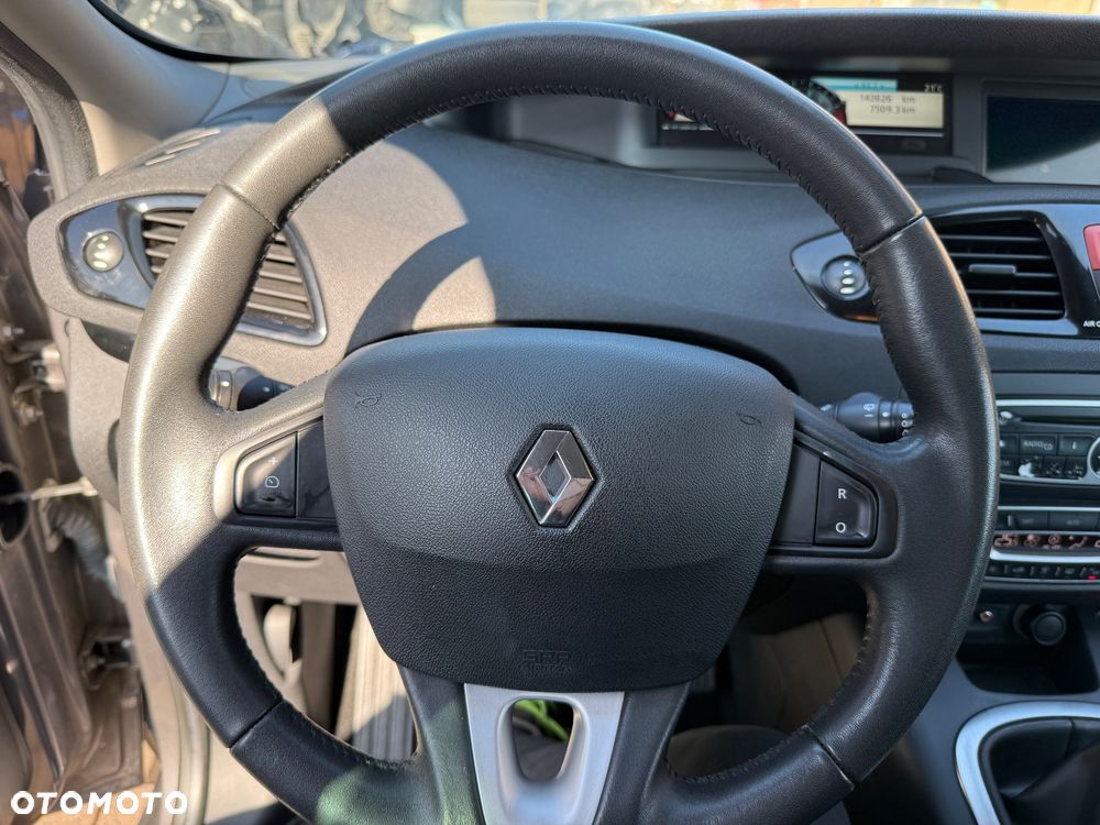 Renault Scenic 2.0 16V 140 CVT Dynamique - 12