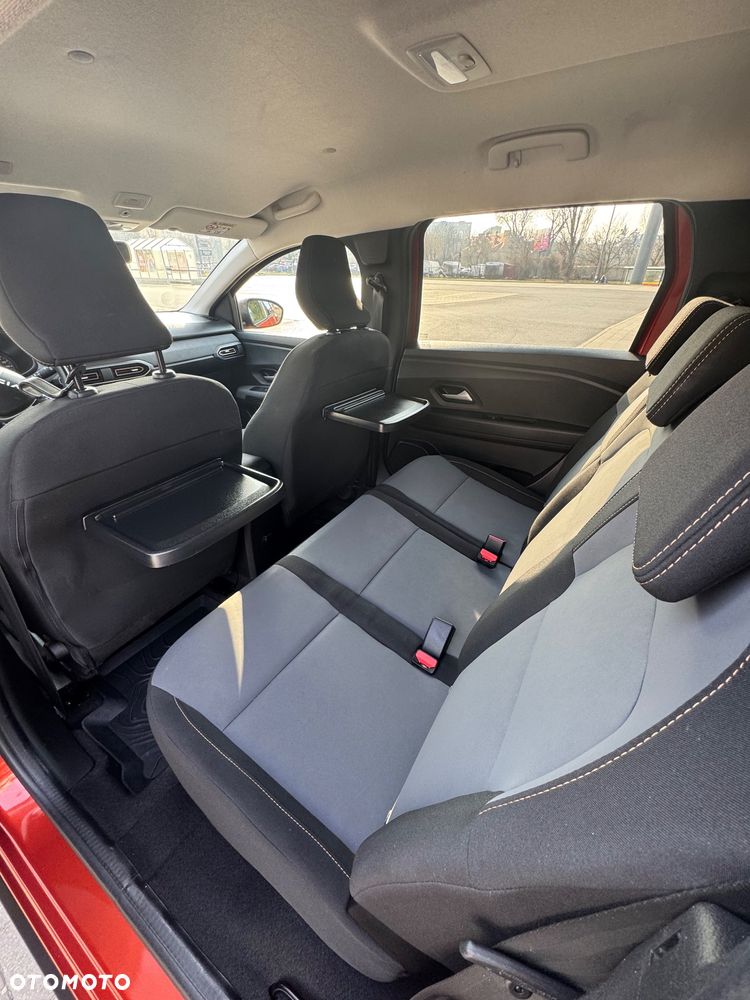 Dacia Jogger 1.0 TCe Expression 7os - 18