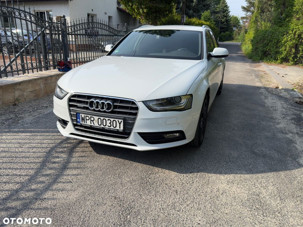 Audi A4 Avant 2.0 TDI DPF quattro S tronic Attraction - 1