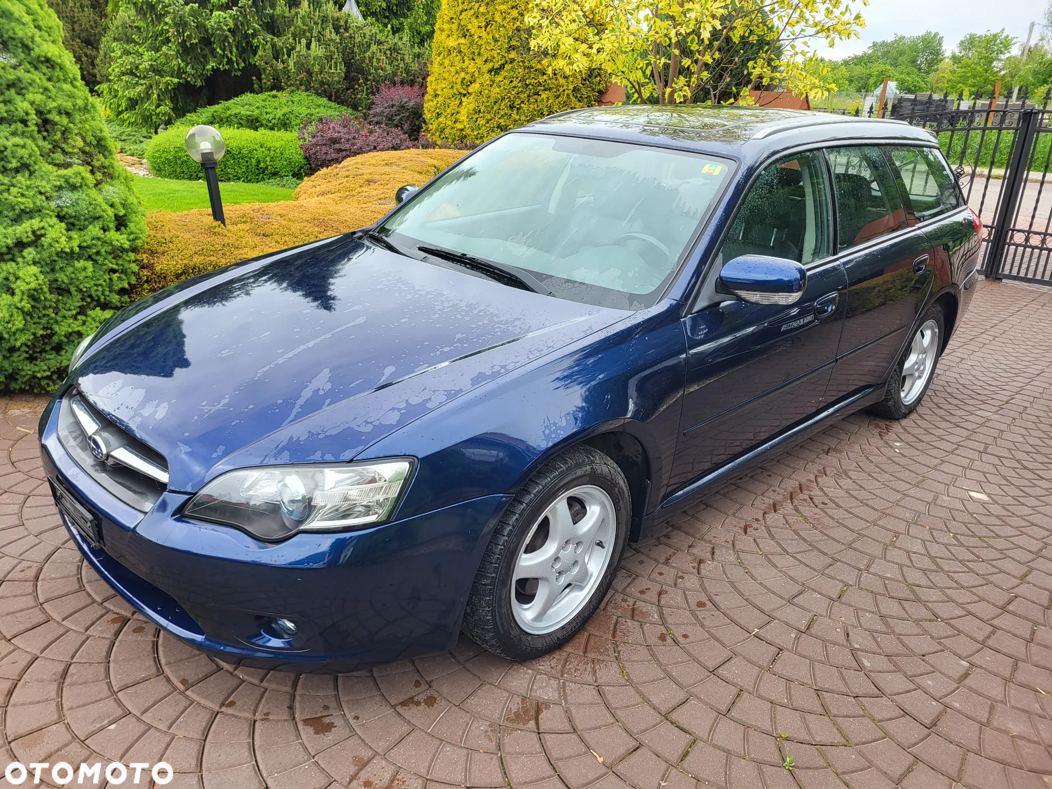 Subaru Legacy - 21