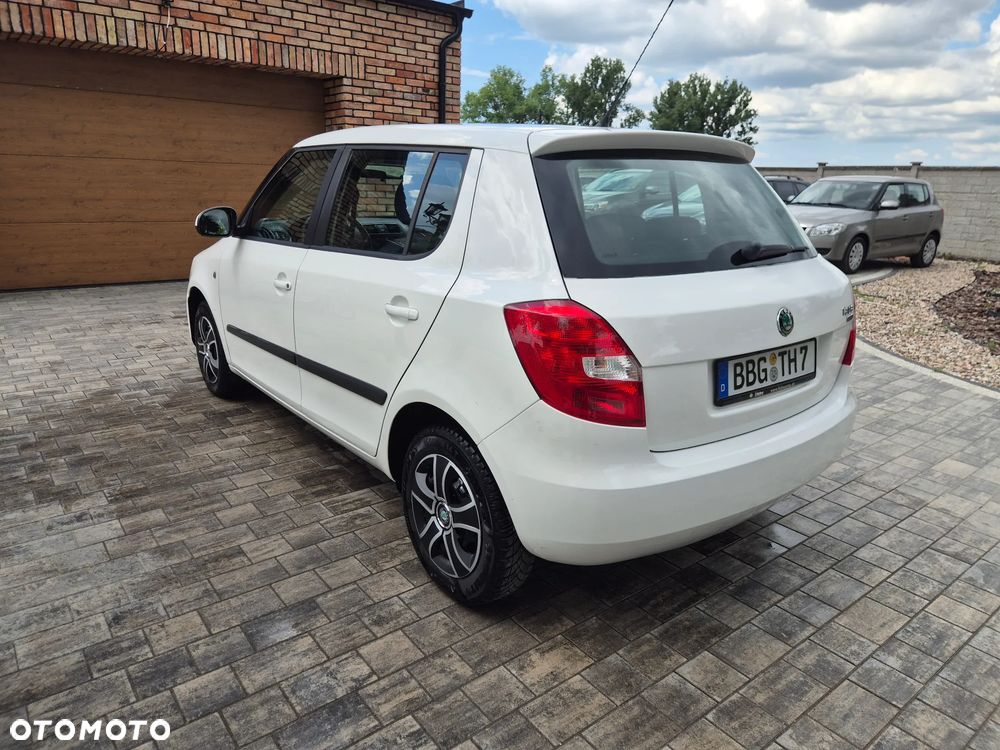 Skoda Fabia - 3