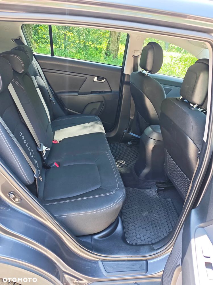 Kia Sportage 1.7 CRDI 2WD Vision - 28