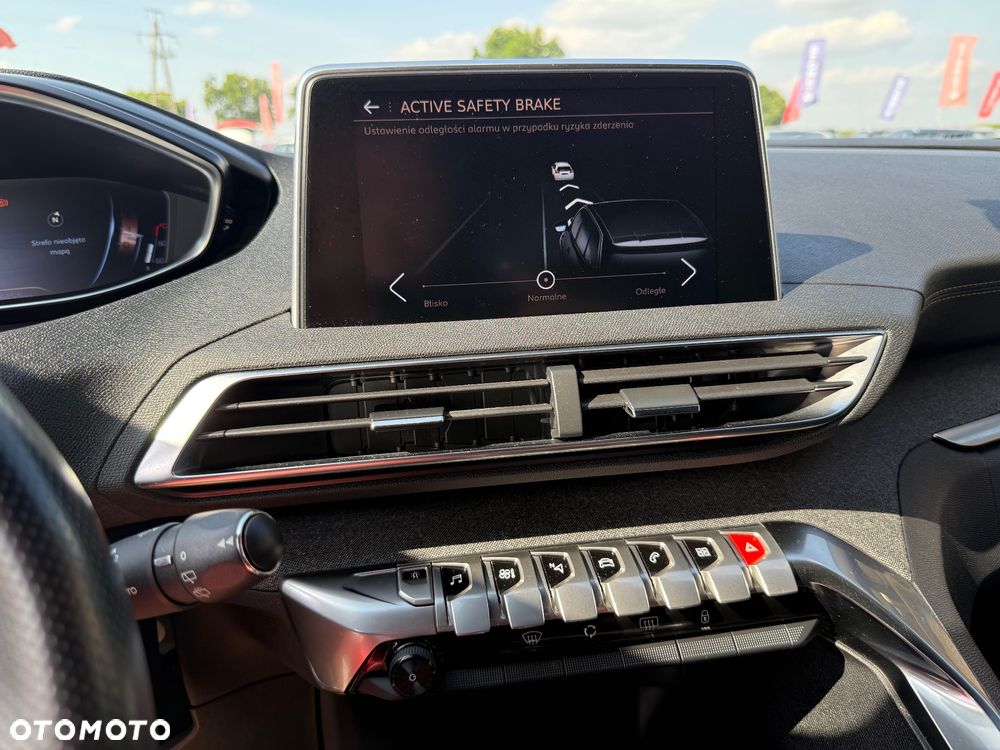 Peugeot 5008 1.6 PureTech GT S&S EAT8 - 28