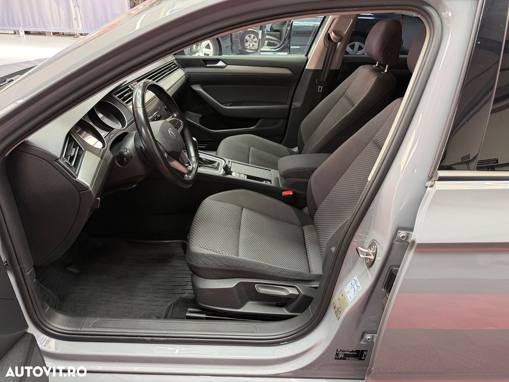 Volkswagen Passat 2.0 TDI DSG Comfortline - 10