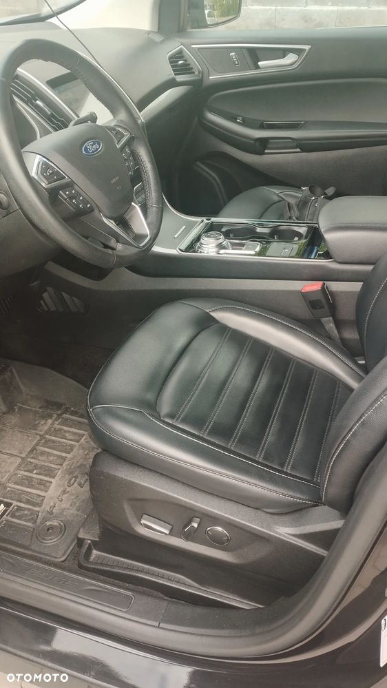 Ford Edge - 38