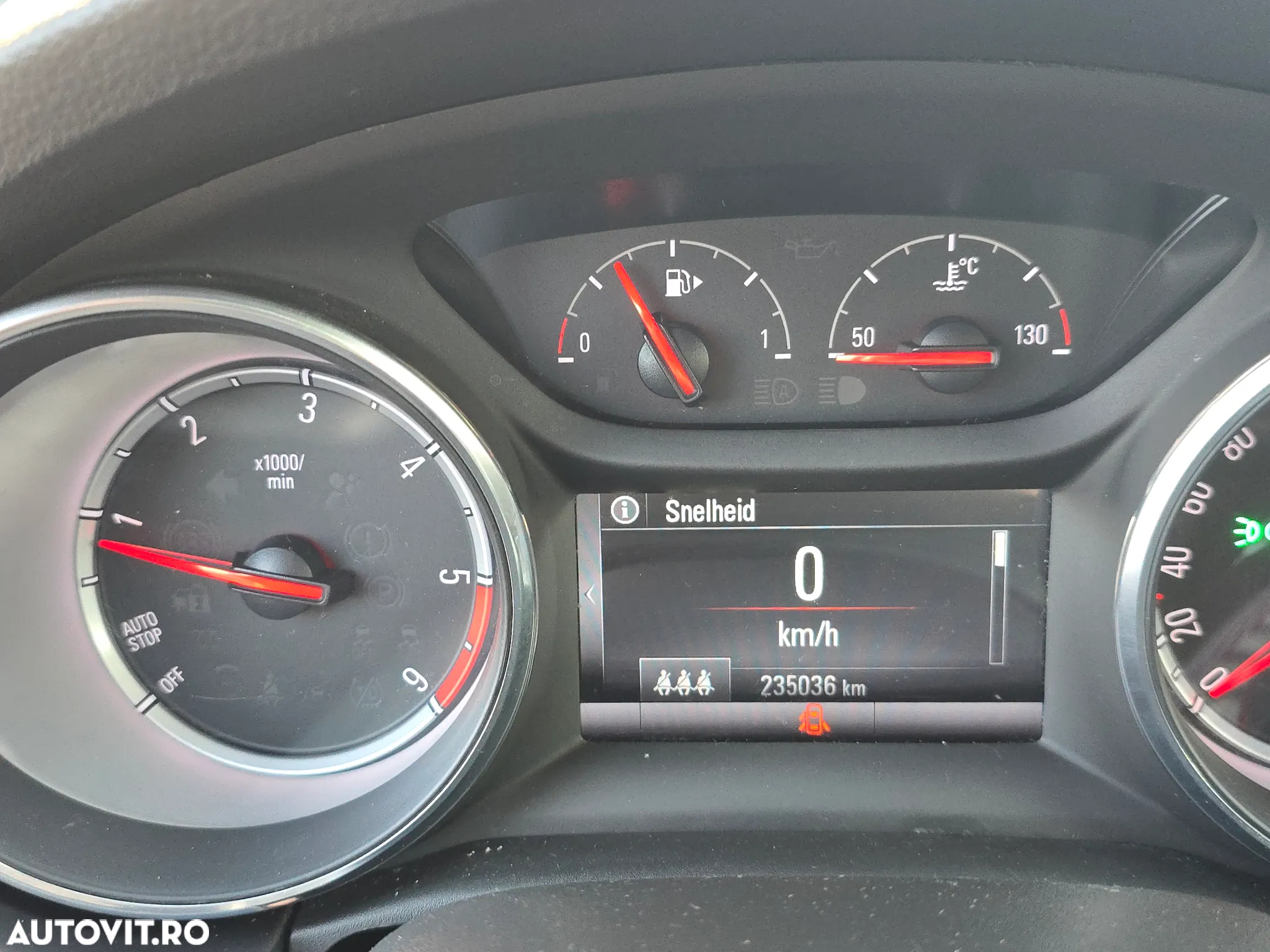 Opel Astra 1.6 CDTI DPF ecoFLEX Sports TourerStart/Stop Edition - 12