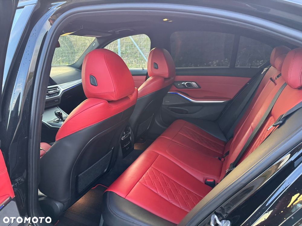 BMW Seria 3 M340i xDrive - 18