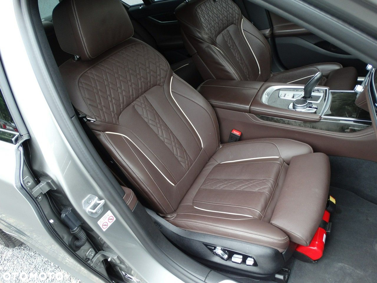 BMW Seria 7 - 19