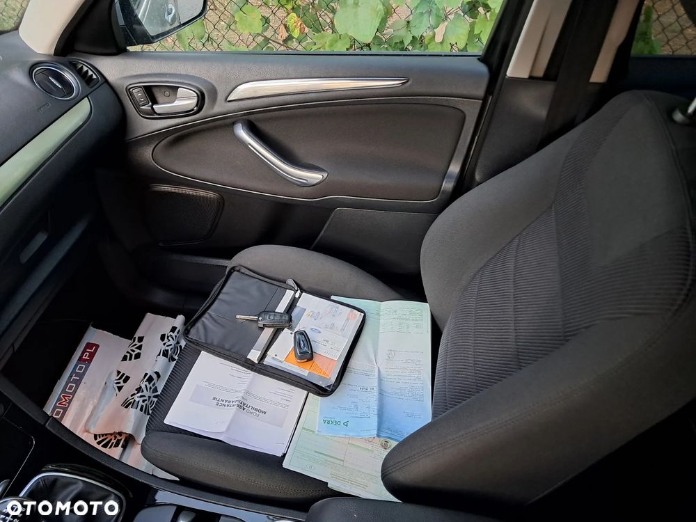 Ford S-Max 2.0 TDCi DPF Titanium - 6