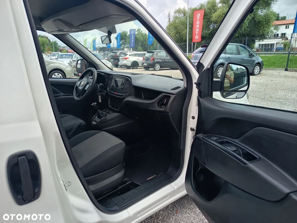 Fiat DOBLO - 24