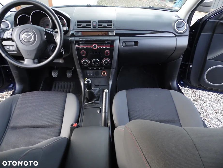 Mazda 3 1.6 Sport Active - 8