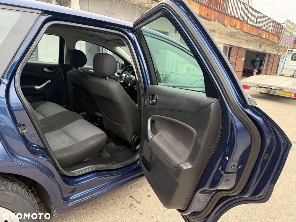 Ford Mondeo 2.0 TDCi Ghia - 3