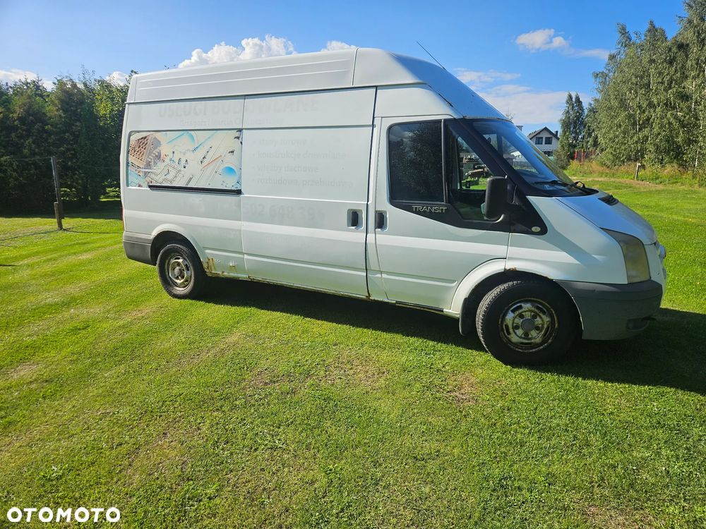 Ford Transit 350L - 11