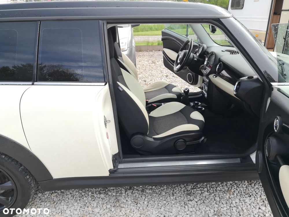 MINI Clubman Cooper Hyde Park - 17