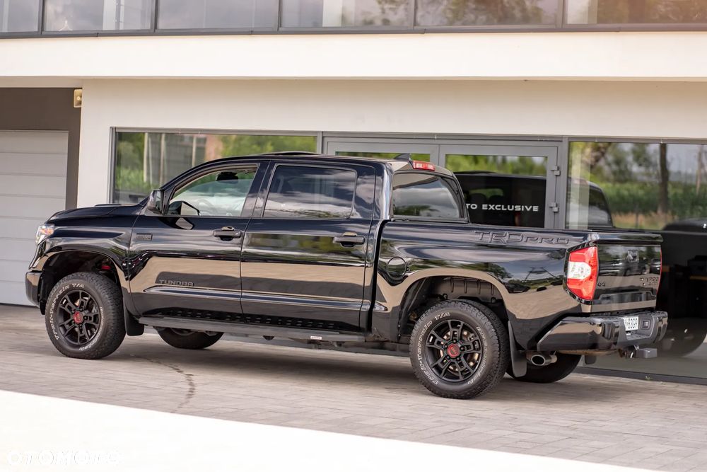 Toyota Tundra - 12