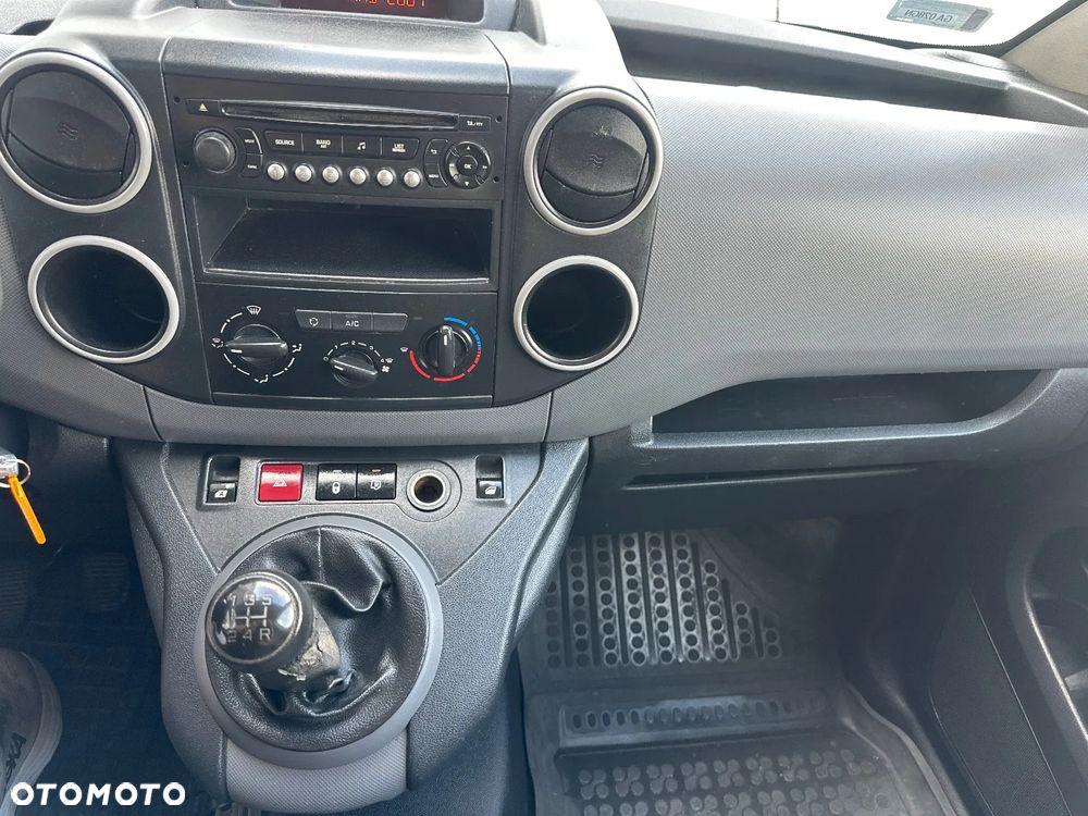 Peugeot PARTNER - 18