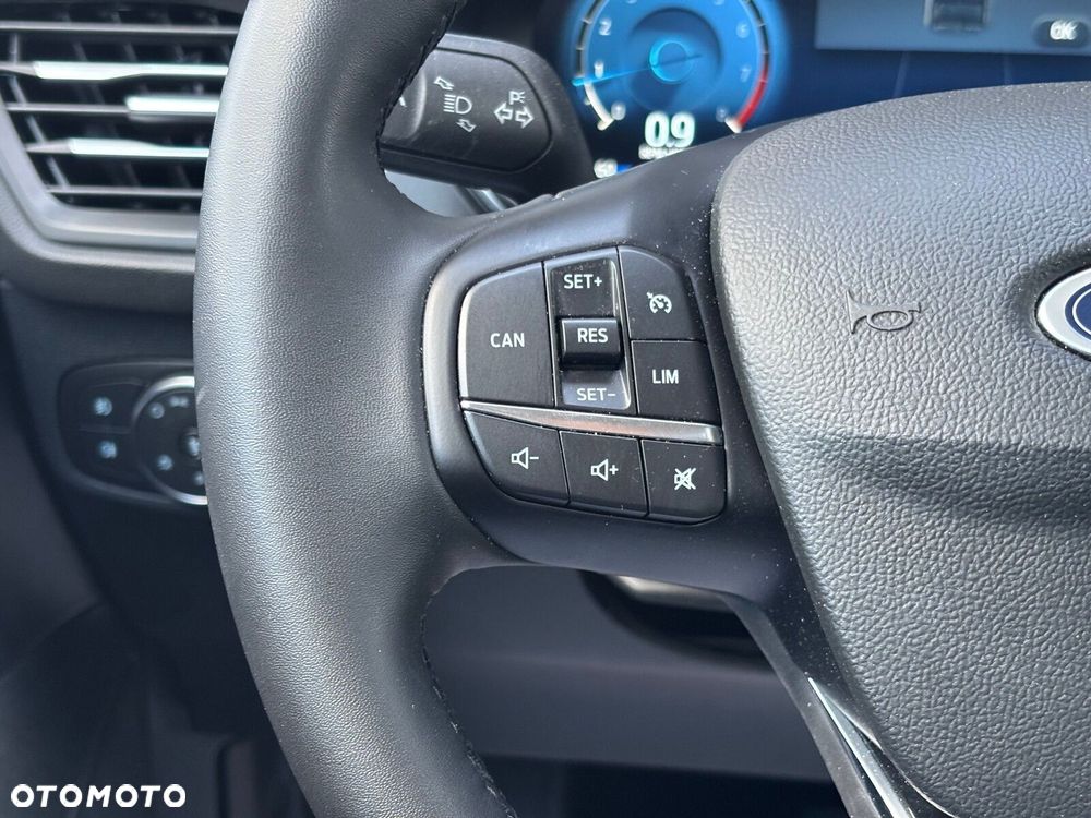 Ford Focus 1.0 EcoBoost mHEV Titanium X - 28