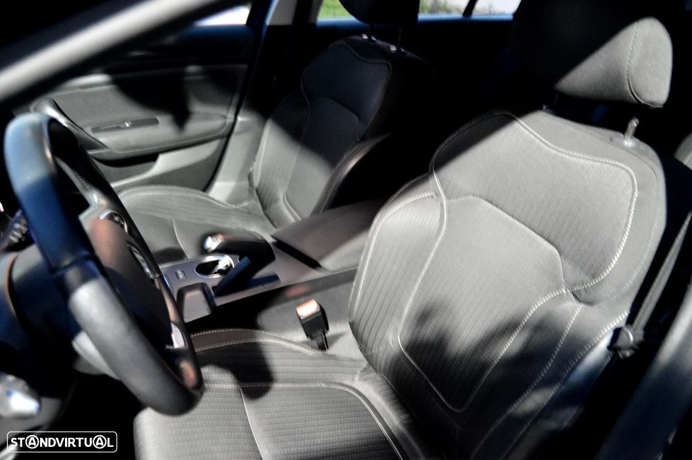 Renault Mégane Sport Tourer 1.2 TCE Intens - 14