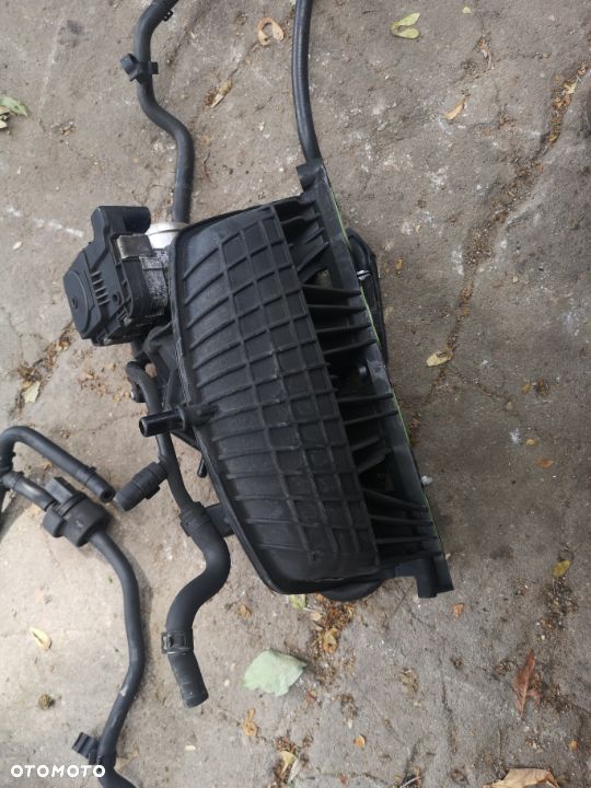 Kolektor ssacy IBIZ POLO 1.4 TSi 03C129711AE - 1