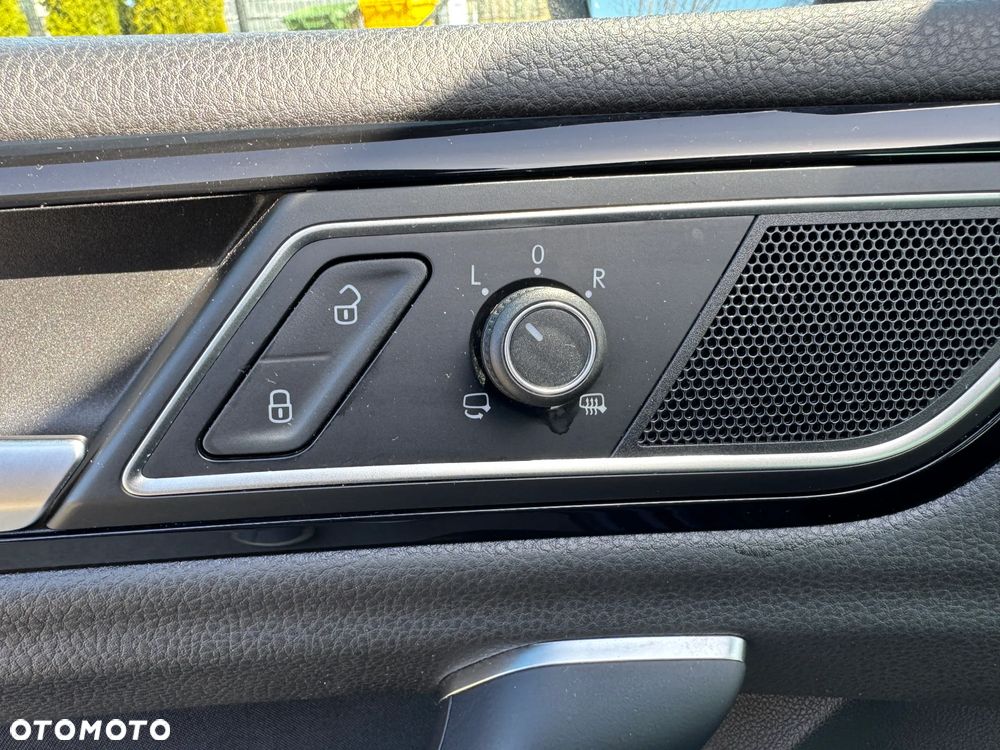 Volkswagen Golf Sportsvan 2.0 TDI (BlueMotion Technology) DSG Highline - 27