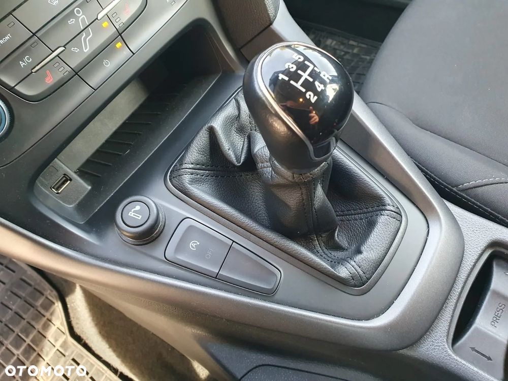 Ford Focus 1.0 EcoBoost Start-Stopp-System COOL&CONNECT - 8