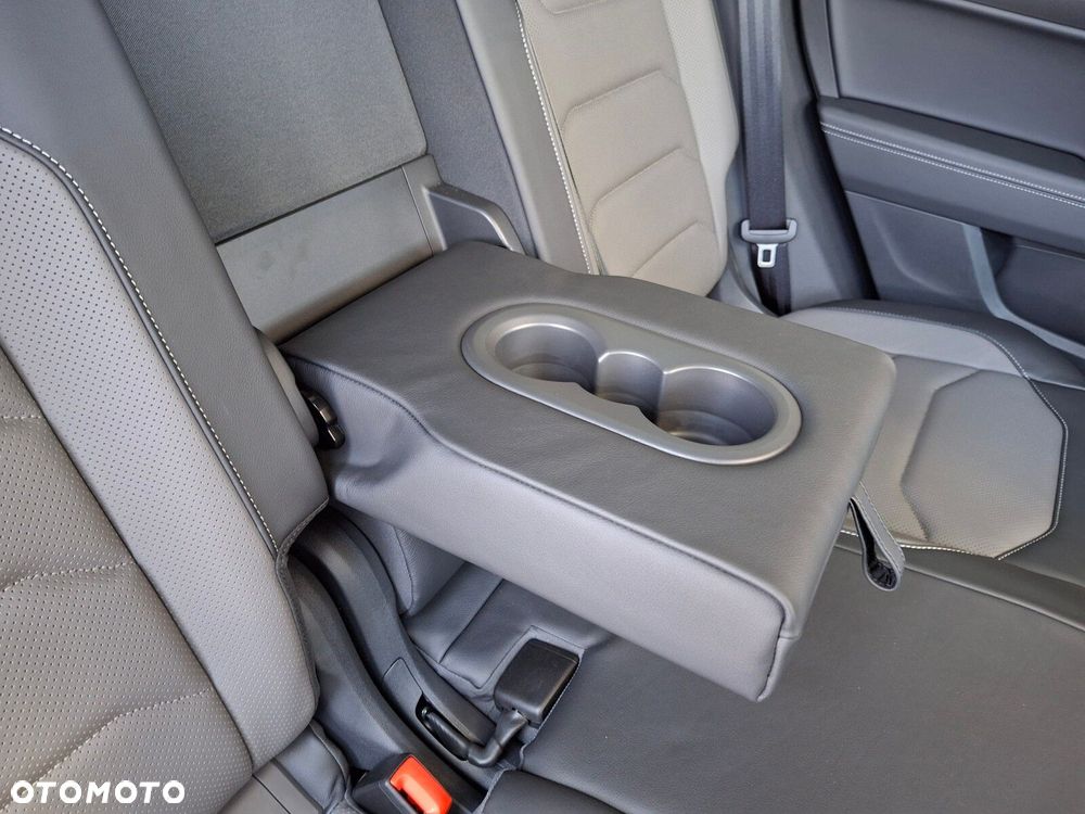 Volkswagen Touareg 3.0 V6 TDI 4Motion R-Line Final Edition - 27