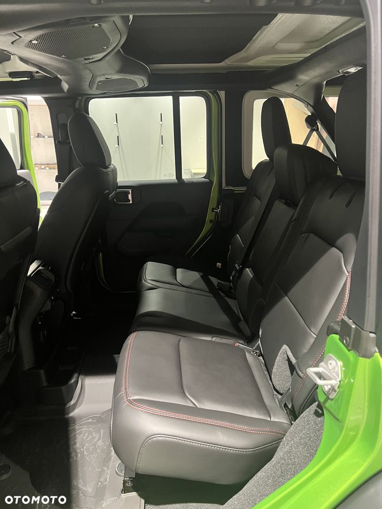 Jeep Wrangler Unlimited GME 2.0 Turbo Rubicon - 15