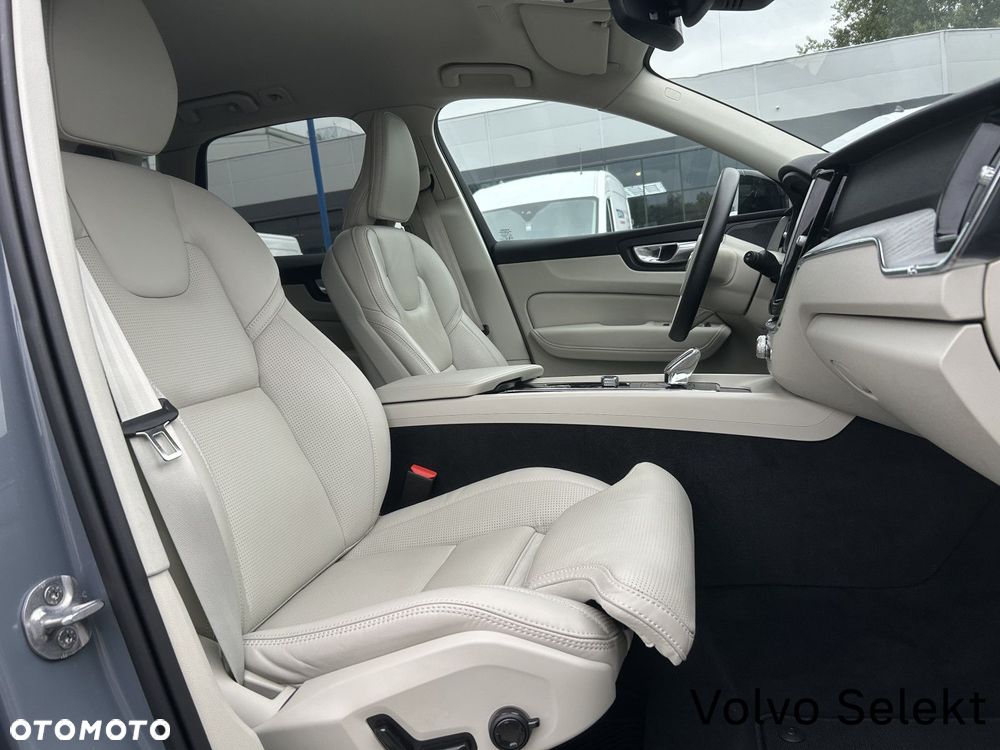 Volvo XC 60 - 26