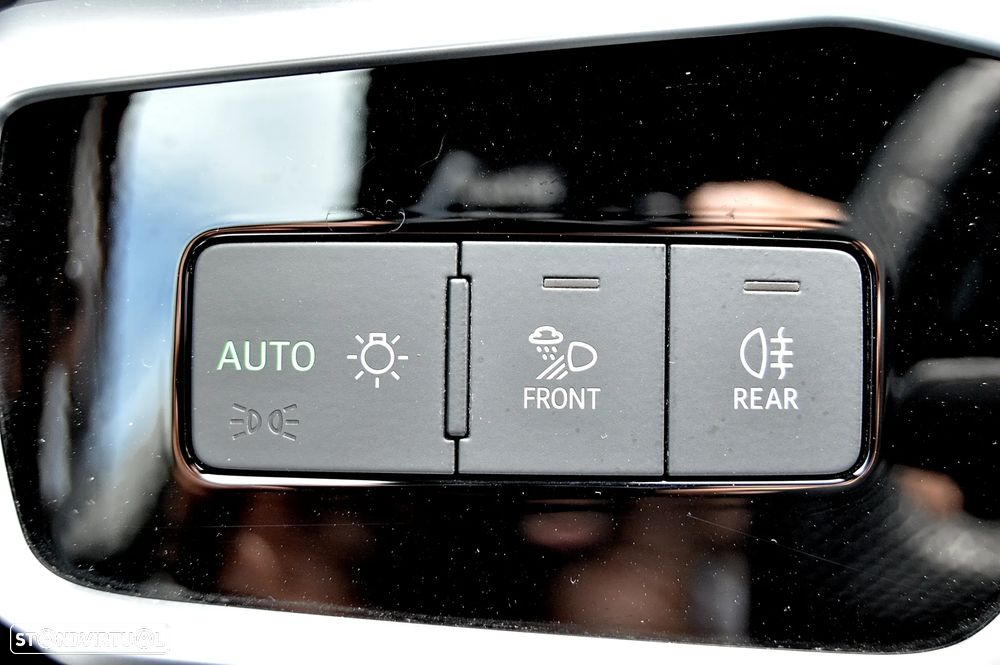 Audi A6 50 TFSI e quattro S tronic S line - 33