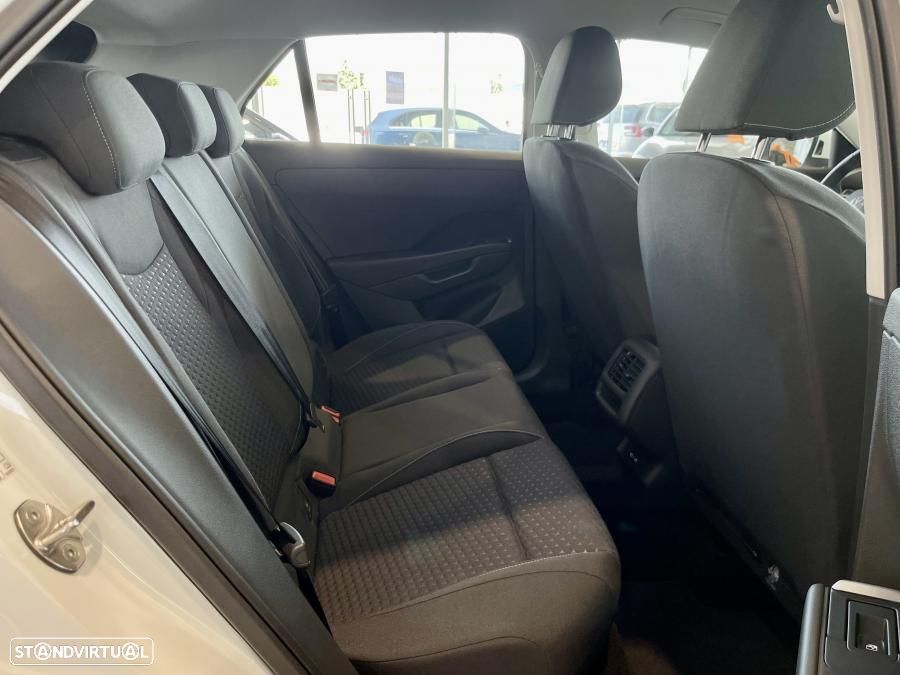 VW T-Roc 1.5 eTSI Trend DSG - 28