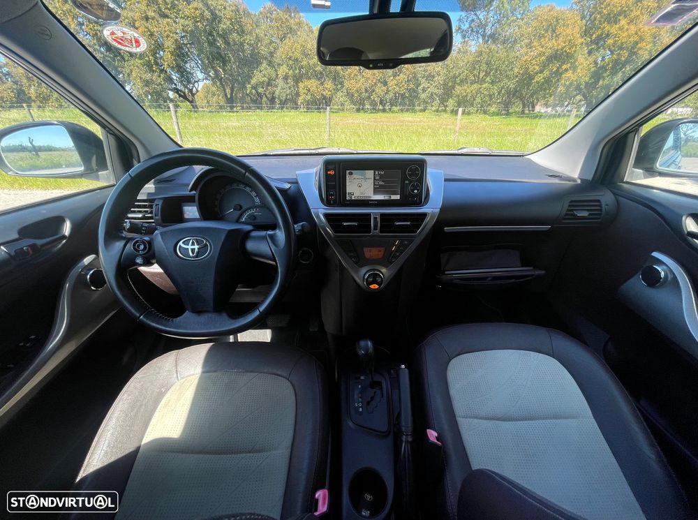 Toyota iQ 1.33 VVT-i 2 MultiDrive EP+NAVI+Bluetooth - 8