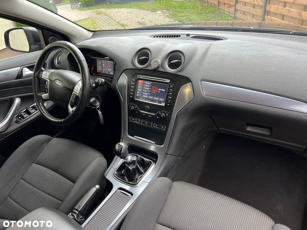 Ford Mondeo - 11
