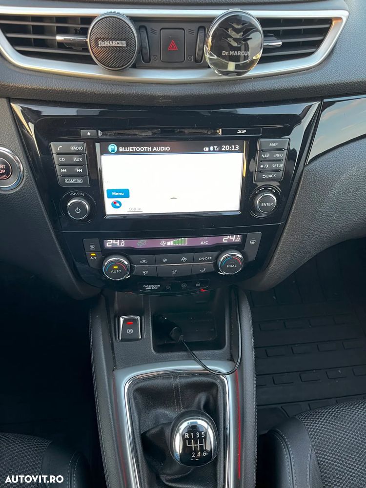Nissan Qashqai 1.6L dCi Start/Stop 4X4-i Tekna - 8