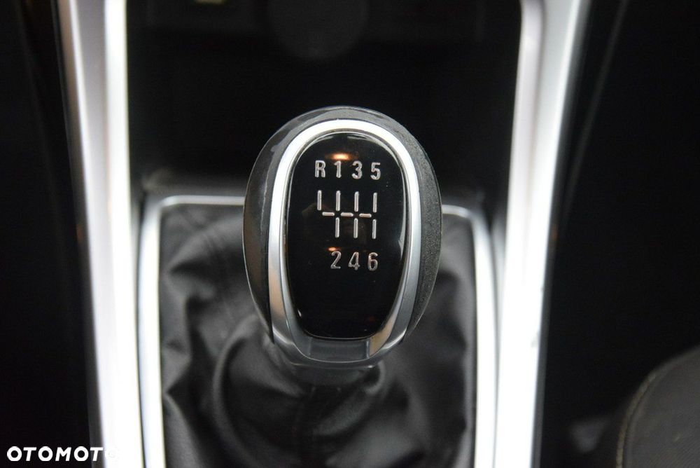 Opel Astra 1.4 T Sport - 34