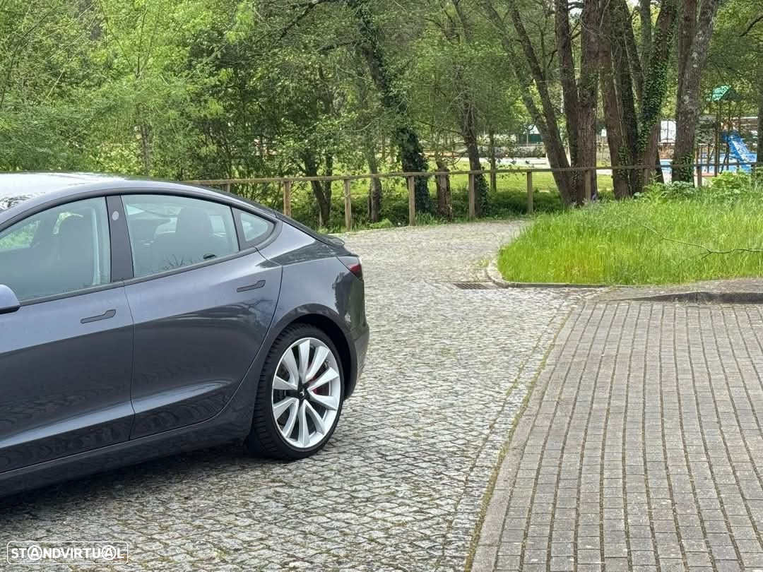 Tesla Model 3 Performance Dual Motor AWD - 4
