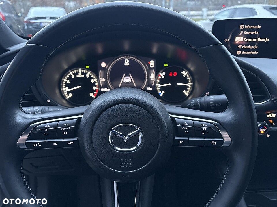 Mazda 3 e-SKYACTIV-X 186 M HYBRID HOMURA - 11