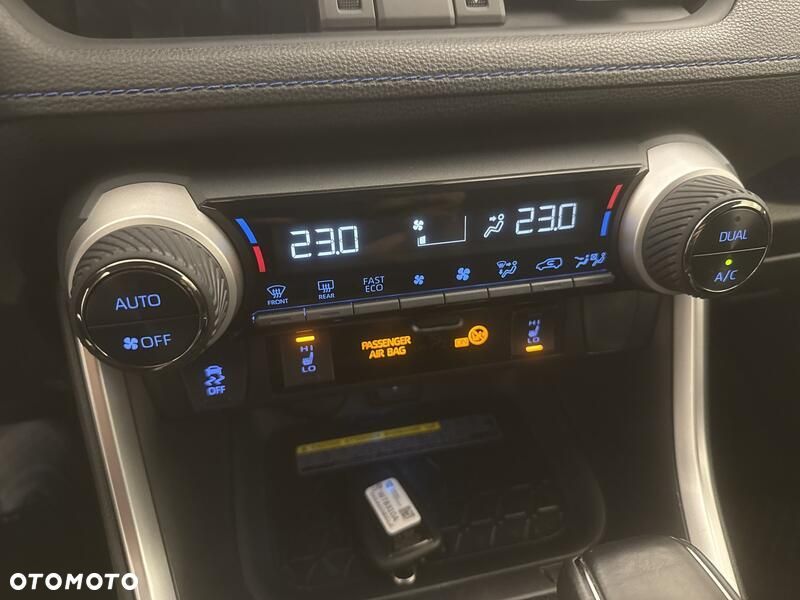 Toyota RAV4 2.5 Hybrid Selection 4x4 - 16