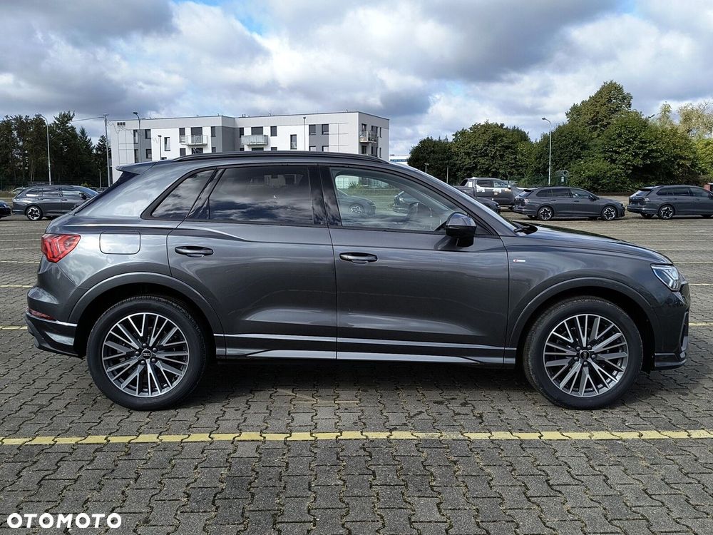 Audi Q3 Sportback - 7