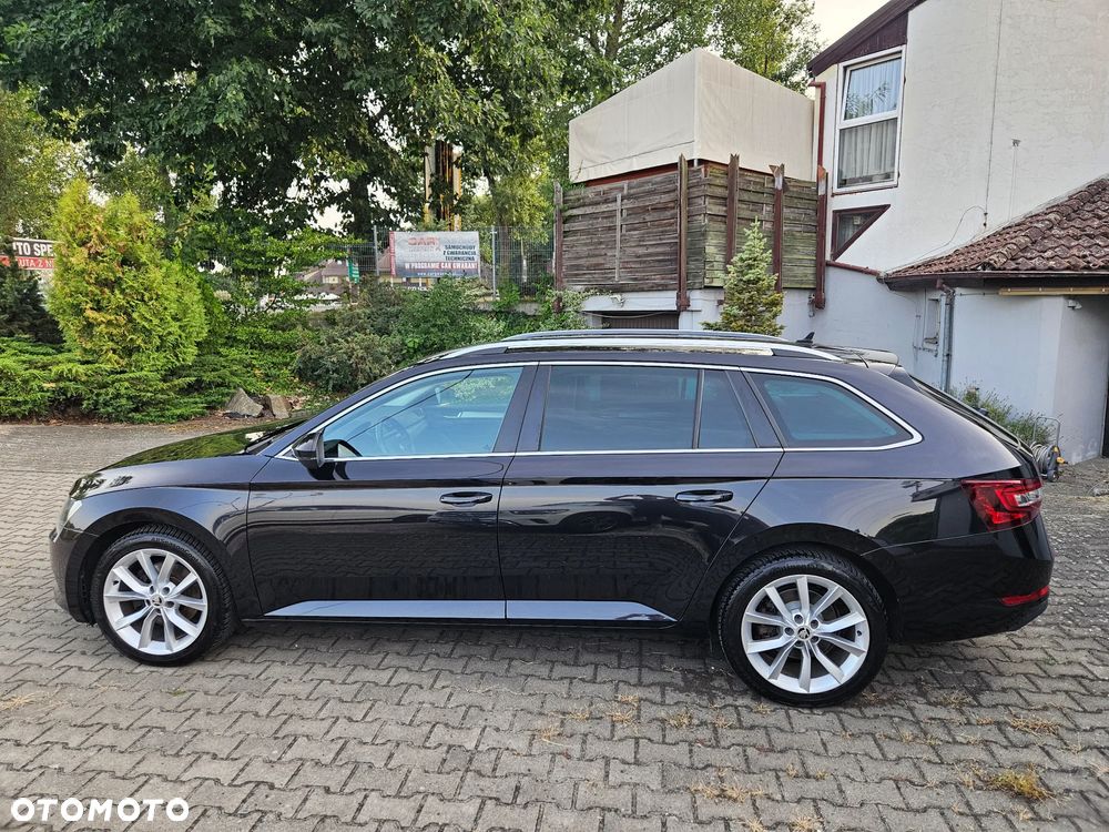 Skoda Superb 2.0 TDI 4x4 DSG Style - 10